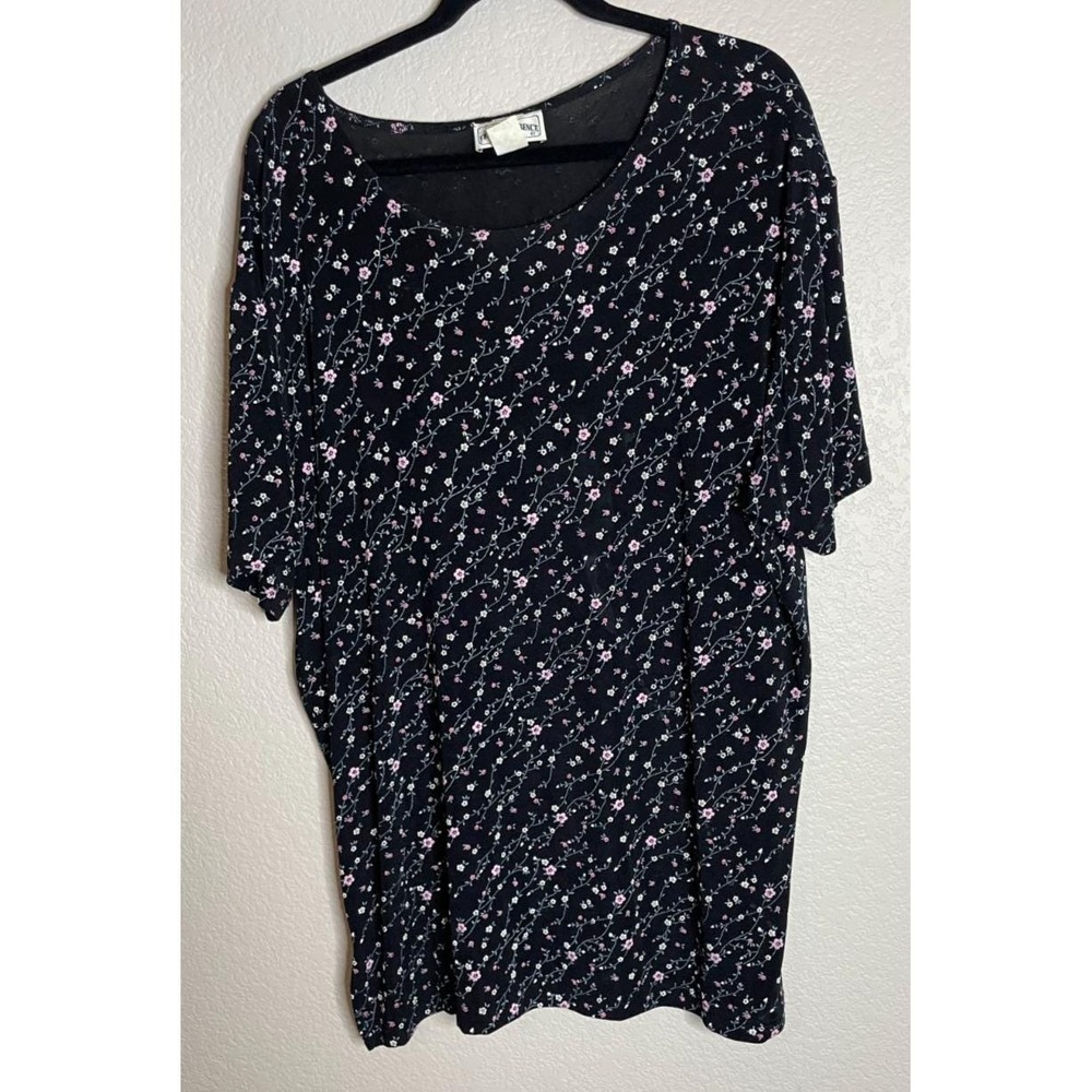 Frazier Lawrence Womens 1X Top Black Ditsy Floral Short Sleeve Scoop Neck Chic